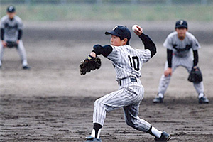 小学生の頃は野球に夢中だった佐藤さん。中学に入ってからも野球部で活躍しました