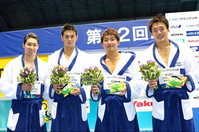 昨年のインカレ4×200m リレー2位のリレーチーム　中村さん（1番右）、萩野公介さん（1番左）