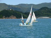 帆走中