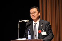 写真:三重県熊野市 河上 敢二 市長