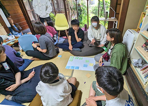 「子ども会議」に真摯に取り組む子どもたち