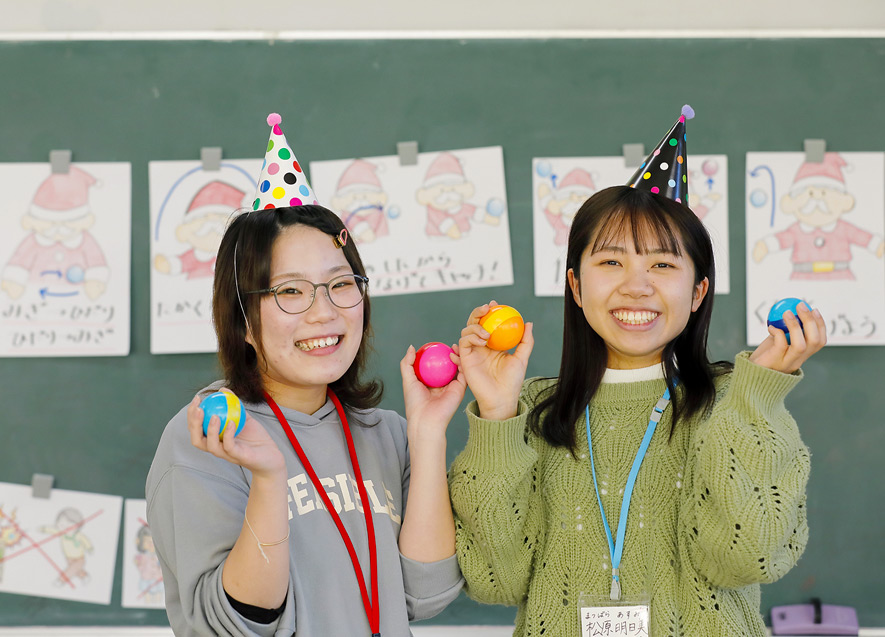 左から齊藤優花、松原明日美さん