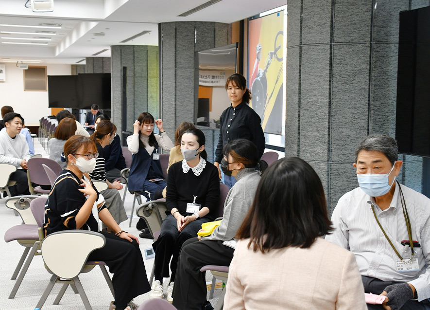 3人1組での共有ワーク