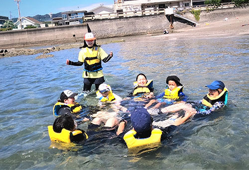 落水時の姿勢についても学びました