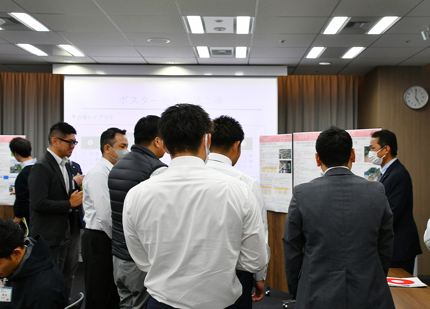 ポスターセッションの様子2