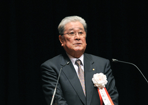 主催者挨拶 B&G財団会長 梶田 功