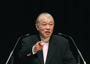 特別基調講演 「内向き思考の日本人」日本財団会長 笹川陽平様