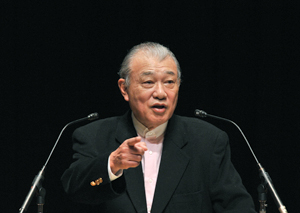 特別基調講演　「内向き思考の日本人」日本財団会長　笹川陽平様