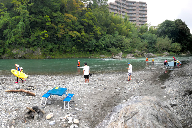 東京都青梅市の釜の淵公園の様子