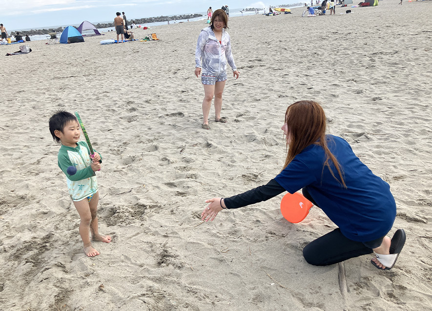 小さなお子さんもフレスコボールに挑戦！