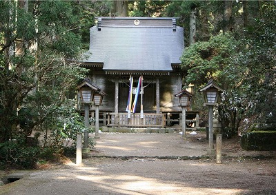 日本初の産金地であることを導いた黄金山神社