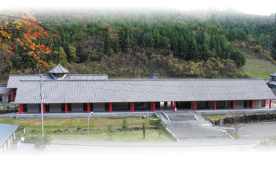 涌谷町にある「わくや万葉の里」(天平ろまん館)。砂金の歴史などを楽しみながら学ぶことができます