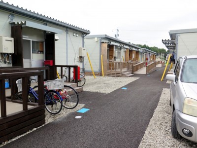  益城町に設けられた仮設団地の様子（2016年10月）。入居世帯数に対して、人影はまばらです