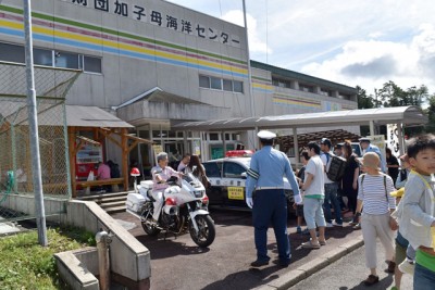 パトカー＆白バイの乗車体験コーナー