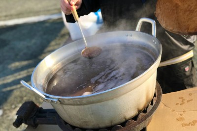 みんなでついた餅「ぜんざい」の味も絶品！