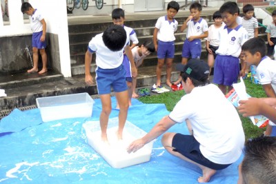 「ダイラタンシー　すげー！」体験フェスで