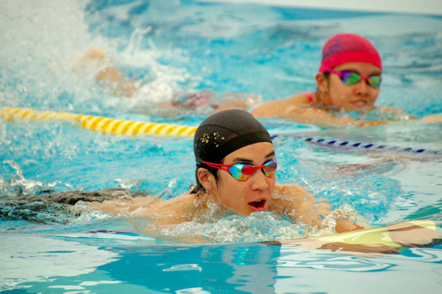水との親しみ方学ぶ 水泳記録会とプールでのレクリエーション 北栄ウォーターフェスティバル 職員ブログ B G財団