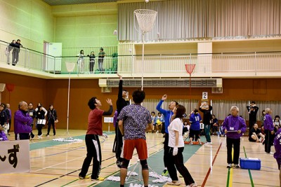 札幌市の飲み屋さんのみなさんによる試合模様（今回ミドル級優勝しました！）