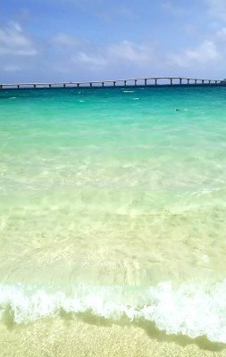 キラキラ輝く与那覇前浜ビーチ！デビュー戦が宮古島とは贅沢ですね。