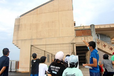 東日本大震災での遺構見学では、津波の到達地点の高さに子どもたちもびっくり