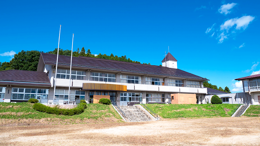 テレワークセンター「テラス石森」（旧石森小学校）