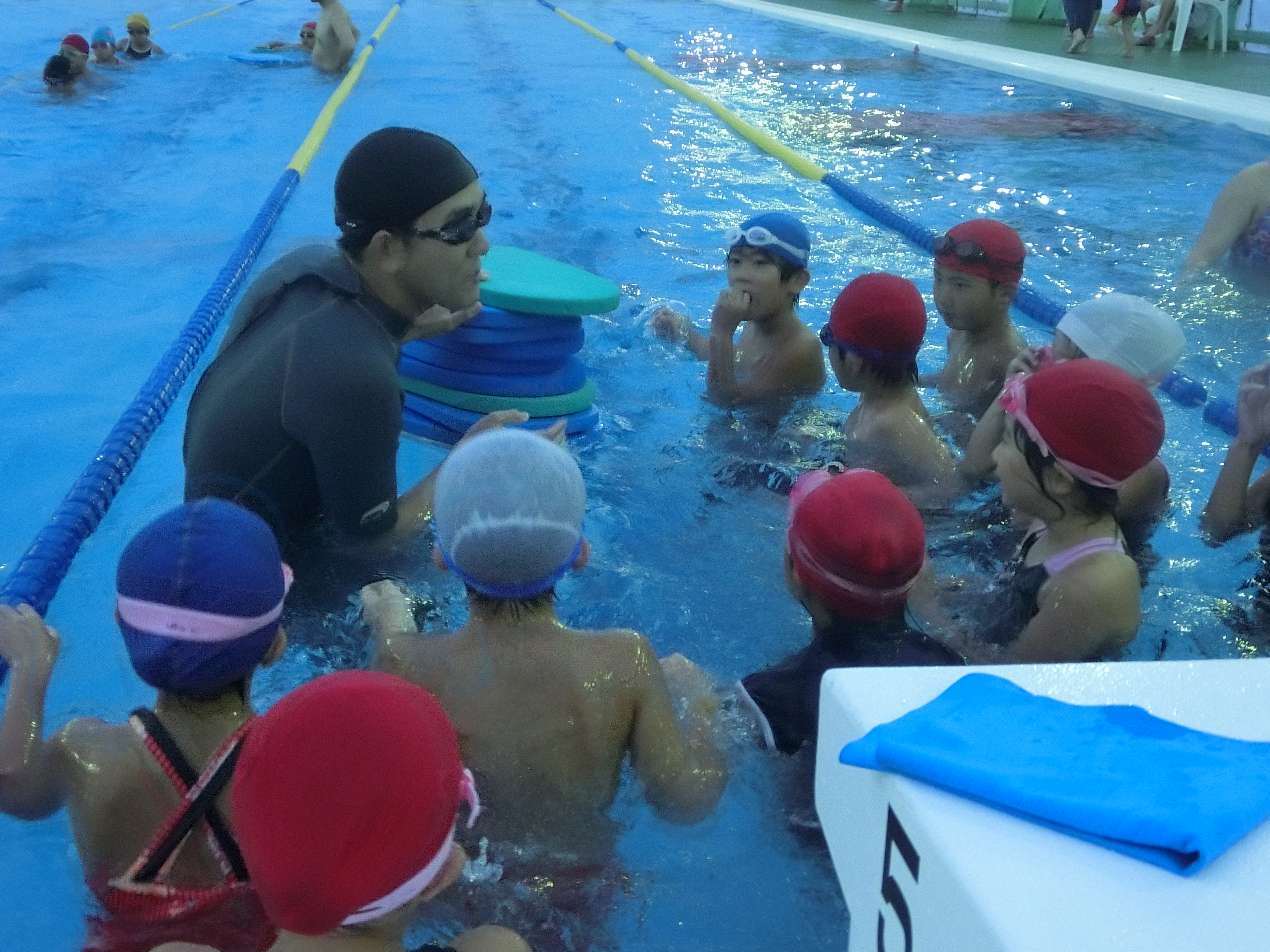 泳げない子どもの水泳教室 公益財団法人ブルーシー アンド グリーンランド財団